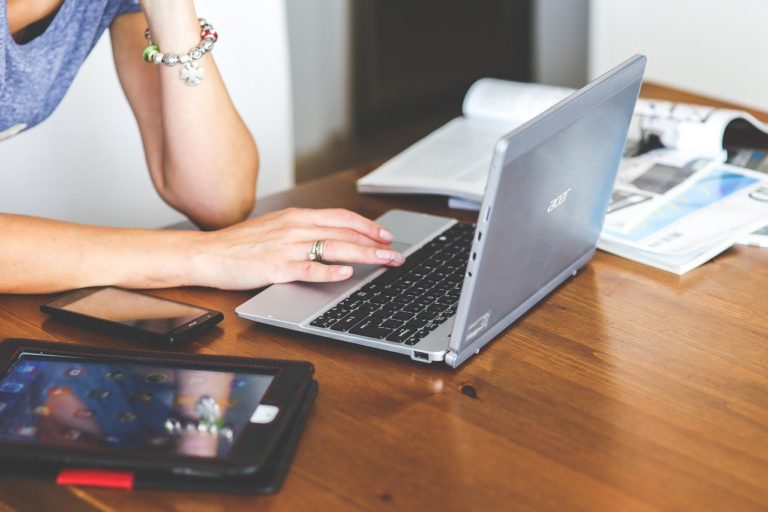 Comment réhabiliter votre espace de travail ?