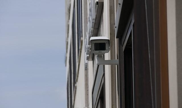 Caméra espion : utilité, fonctionnement et critères de choix