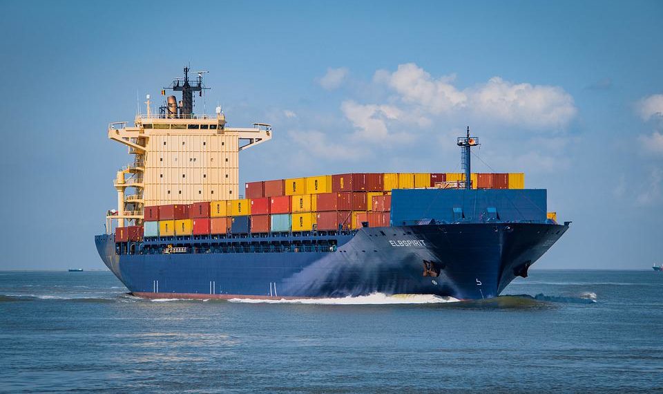 Transport maritime : avantages et inconvénients