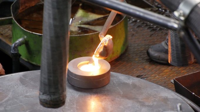 En quoi consiste le façonnage de verre ?