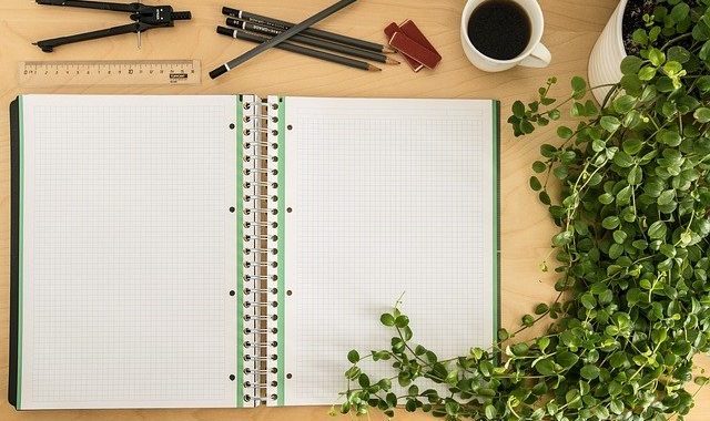 Reliure agrafée, collée ou cousue : quelle technique privilégier ?