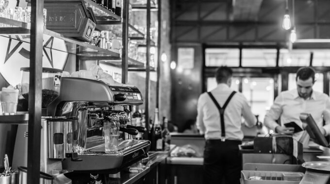 Restaurant : comment gérer les hausses de commande pendant les fêtes ?