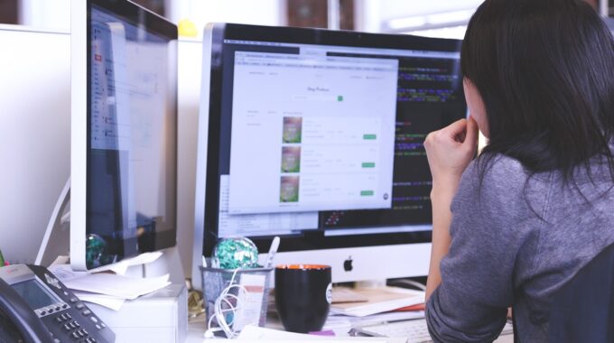 Domiciliation d’entreprise pour un commerce mondial facilité